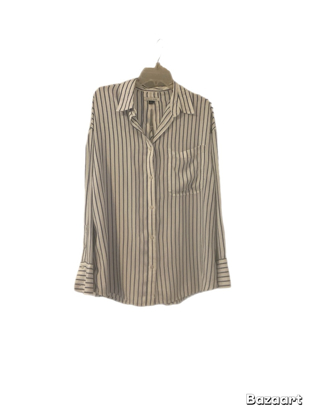 American Eagle Striped Button-Up Shirt in Cream and Blue